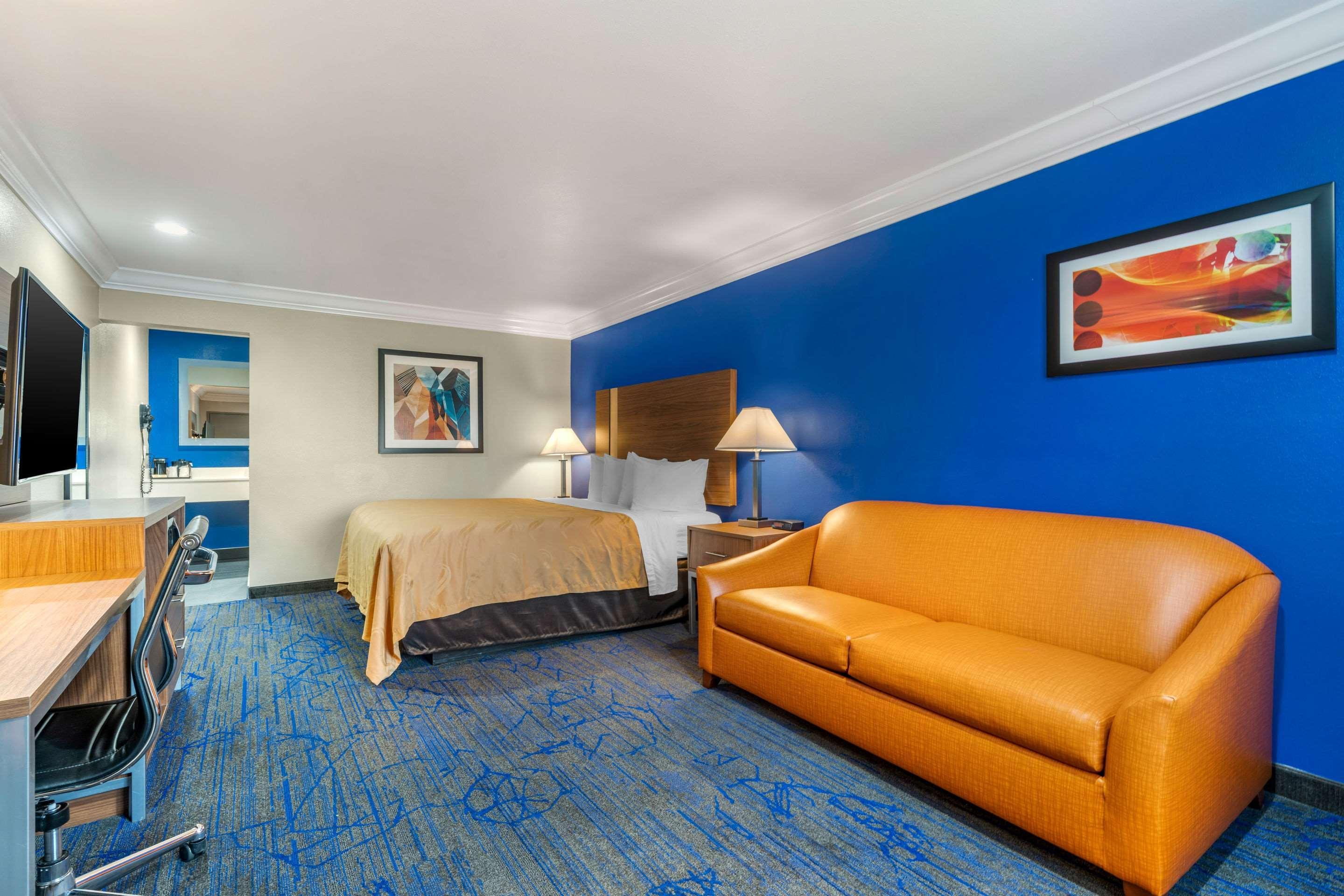 Quality Inn & Suites Vacaville Esterno foto