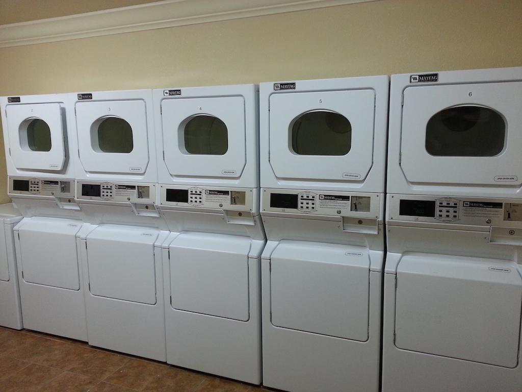 Quality Inn & Suites Vacaville Esterno foto