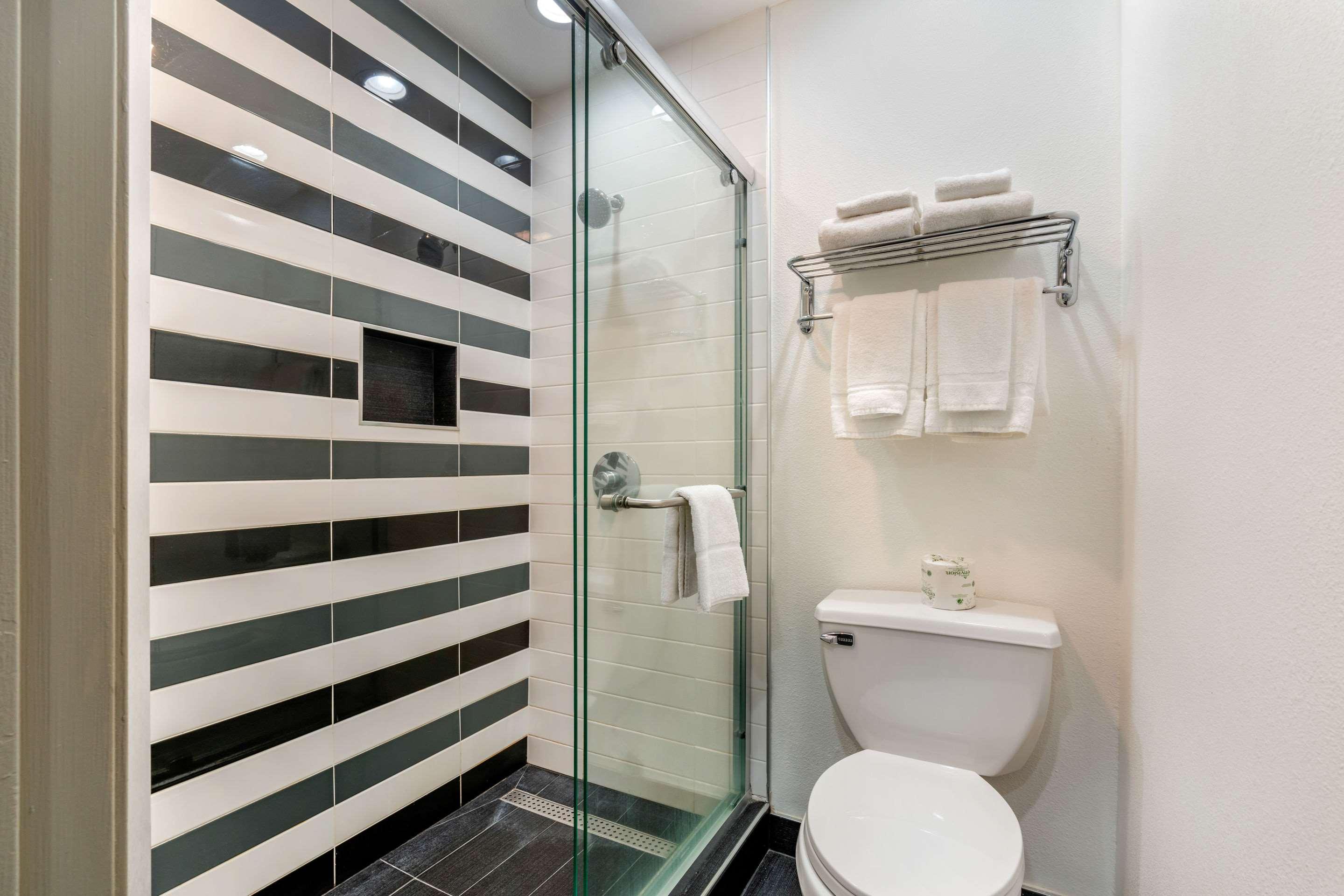 Quality Inn & Suites Vacaville Esterno foto