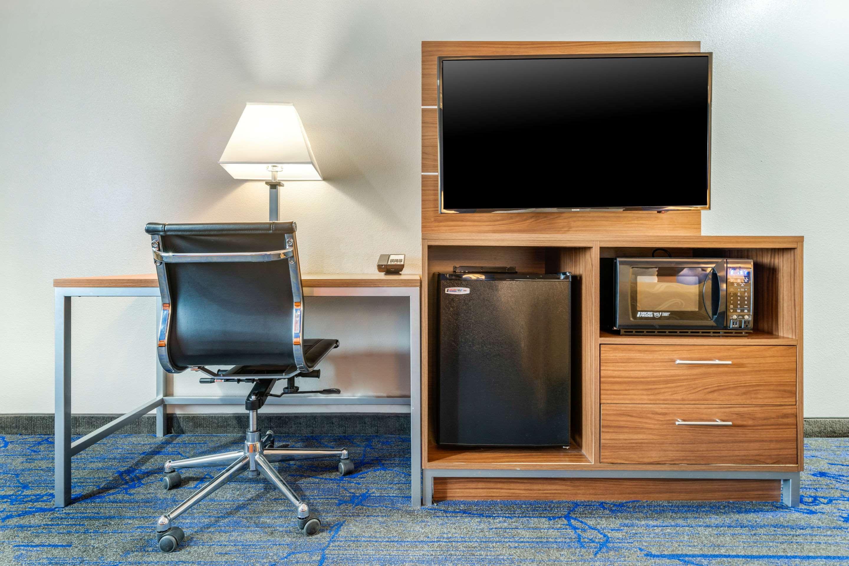 Quality Inn & Suites Vacaville Esterno foto